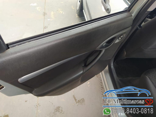 Ford Focus Sedan 1.6/1.6 Flex 8v/16v 4p Mec.