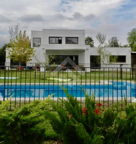 Casa En Parcela Piedra Roja De 4 Dorm, Chicureo Colina