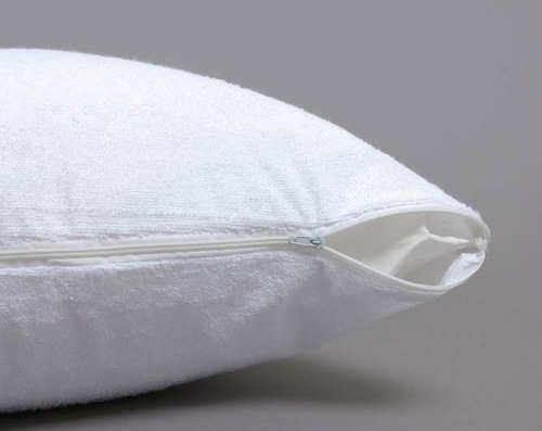 Imagen 5 de 6 de Funda De Almohada Impermeable Toalla Y Pvc Con Cierre 50x70