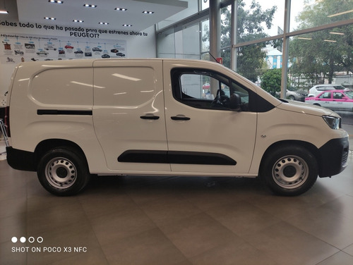 Imagen 2 de 13 de Peugeot Partner Allure Pack