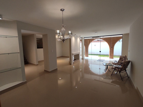 Imagem 8 de 18 de Sobrado Residencial À Venda, Jardim Das Colinas, São José Dos Campos - So1194. - So1194