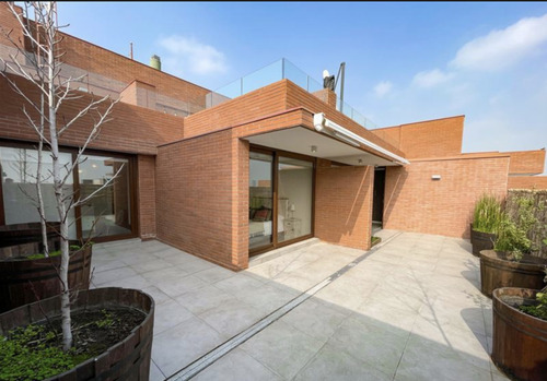 Departamento En Venta De 3 Dorm. En Vitacura