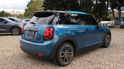 Mini Cooper Iconic