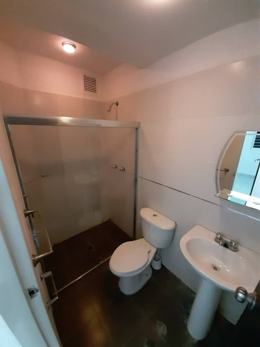 Imagen 12 de 16 de Venta De Apartamento En Puerta Real Mañongo. Cód.: 451328. 0414-4841043