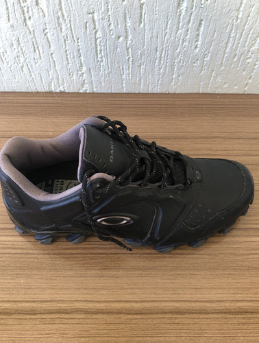 Tenis Oakley Field Gear Tam 41