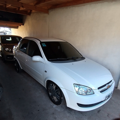 Imagen 2 de 8 de Chevrolet Corsa Classic Lt Full Full