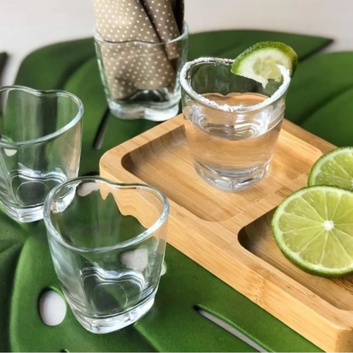Imagem 2 de 8 de Jogo 2 Copos Shot Dose Coração 50ml