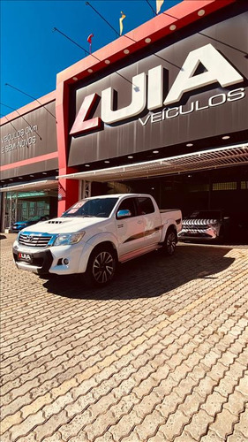 Toyota Hilux 3.0 SR 4X4 CD 16V TURBO INTERCOOLER DIESEL 4P AUTOMÁTICO