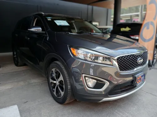 Kia Sorento 3.3 V6 Ex Pack Piel 7 Pasajeros At