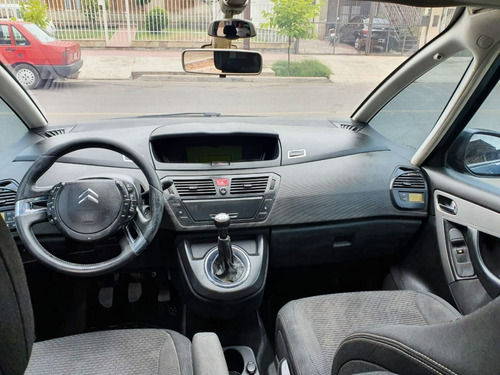 Imagen 11 de 14 de Citroen C4 Picasso 1.6 Hdi