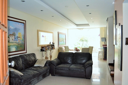 Imagen 5 de 15 de Sky Group Alquila Townhouse En Piedra Pintada Mañongo Ata-223