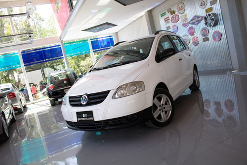 Volkswagen Vw Suran Trendline Gnc 2010 Blanco