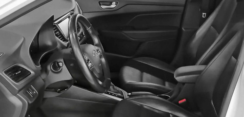Imagen 8 de 11 de Hyundai Accent 2018 1.6 Hb Gls At