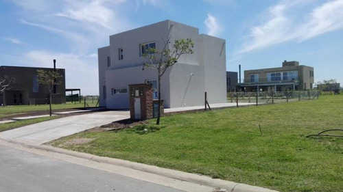 Imagen 2 de 12 de Casa Chalet En Alquiler En Puertos, Escobar, G.b.a. Zona Norte