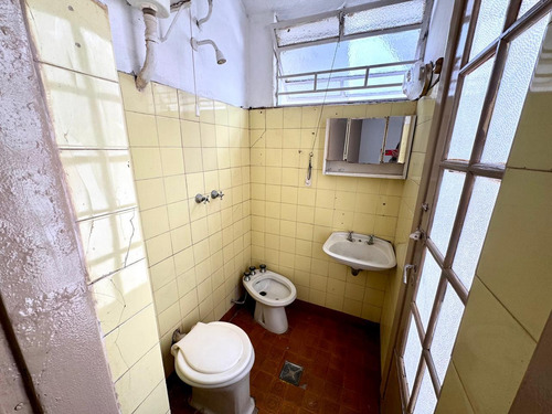 Venta 1 Dorm Arroyito Pasillo Interno Rosario