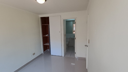 Excelente Ubicación Y Recién Remodelado