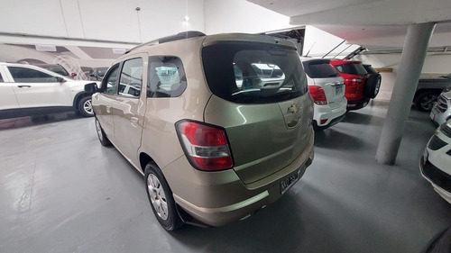 Imagen 4 de 14 de Chevrolet Spin 5p 1,8 Lt Pb Contado