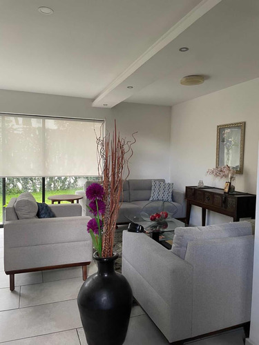 Magnifica Residencia Con Acabados De Lujo En Privada, 246 M2