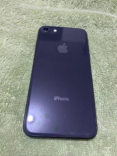 Celular iPhone 8s