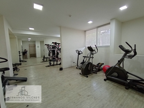 Dpto. 2 Dorm / 2 Baños / 1 Est. Metro San Alberto Hurtado L1