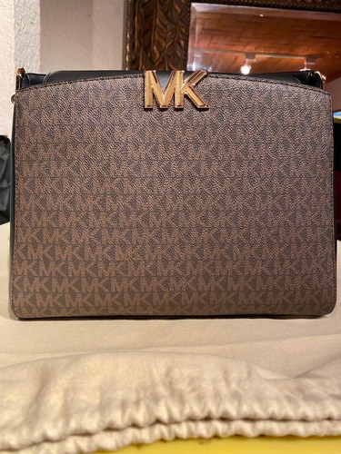 Bolsa Karlie Medium Logo Satchel Michael Kors