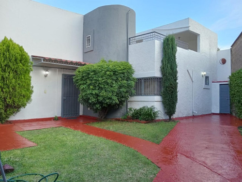 Casa En Venta Dentro De Coto Geovillas La Arbolada Plus, Tlajomulco De Zuñiga