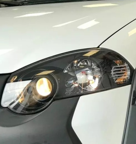 Imagen 1 de 7 de Optica Delantera Negra Fiat Palio Weekend Strada