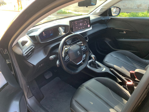 Peugeot 208 1.6 Feline Tiptronic