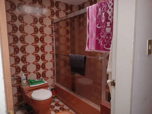 Se Vende Casa Para Remodelar,ubicada En Terrazas De Club Hípico. Nc