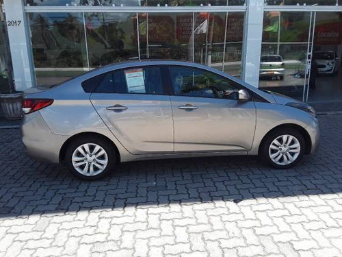 Imagem 9 de 9 de Hyundai Hb20s 1.6 Comfort Plus 16v Flex 4p Automático