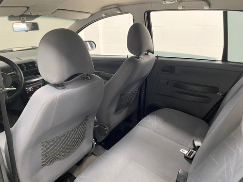 Volkswagen Spacefox 1.6 MI 8V FLEX 4P MANUAL