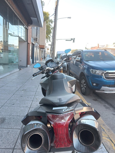 Aprilla 750 Trimoto