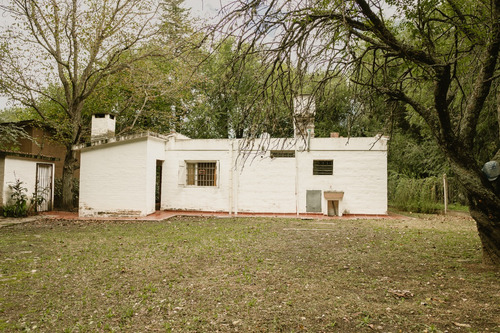 Venta De Chalet En Villa Icho Cruz, Excelente Ubicación.