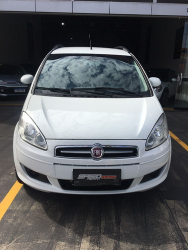 Imagem 2 de 10 de Fiat Idea 1.4 Attractive Flex Manual 2015