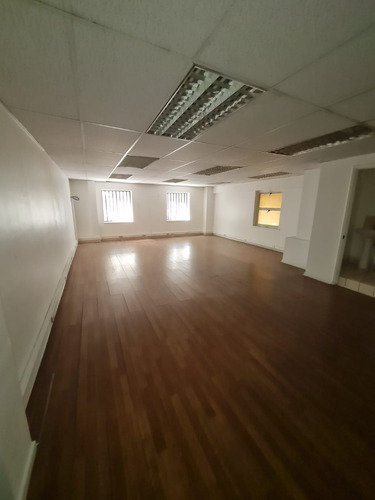 (adm) Arriendo De Oficina, Ahumada 312