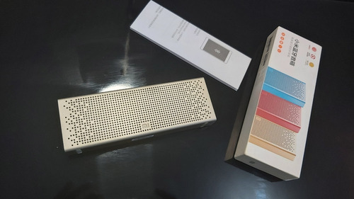 Caixa De Som Xiaomi Original Mi Bluetooth Speaker Dourada