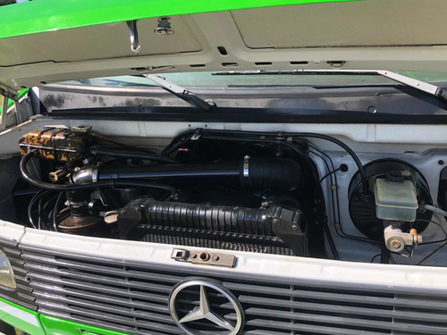 Mercedes Benz 710