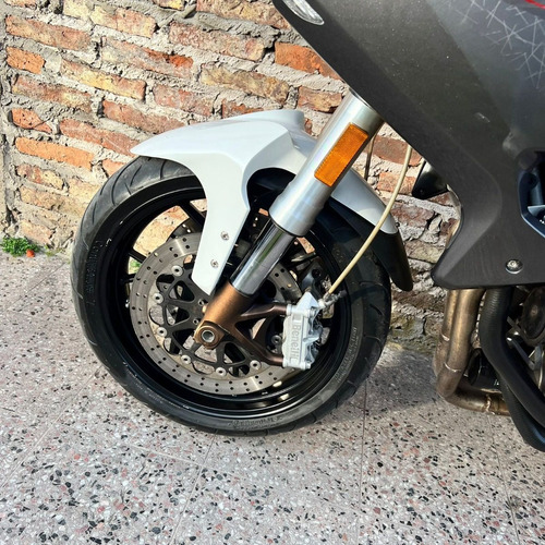 Imagen 7 de 15 de Benelli Tnt Gt 600 Usada 2017 Touring Trial 600gt No Fazer