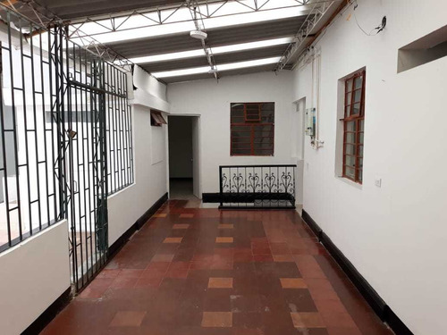 Imagen 9 de 19 de Se Vende Casa En El Popular Modelo Pereira