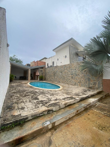 Imagen 18 de 18 de Fernando Guerrero Vende Townhouse En Res Camurí, Urb. Manantial