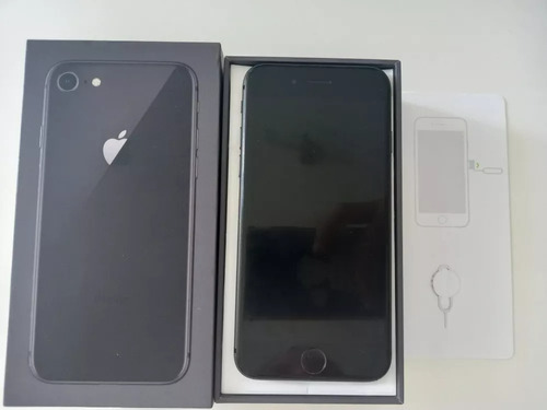 iPhone 8 64gb Usado, Impecable. Capacidad Bat 75%. 