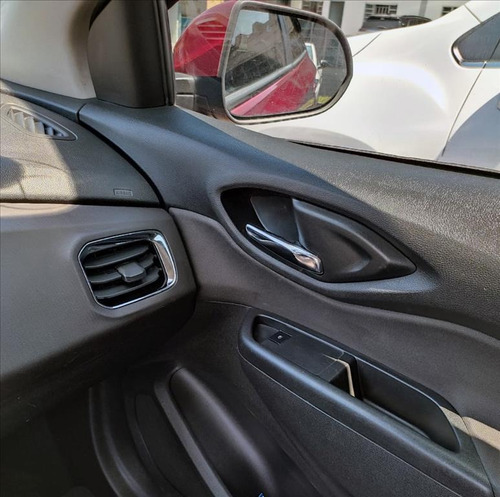Imagem 11 de 12 de Prisma 1.4 Mpfi Ltz 8v Flex 4p Automático