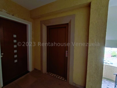 Imagen 13 de 22 de Esplendido Apartamento En Venta Resd. Palacio Real La Victoria 23-19200 Ejc 04243439046