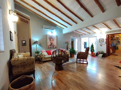 Johana Lazaro Vende Casa En Conjunto Residencial Villas La Ponderosa, San Diego Campo Estilo Rústico-moderno **solo Clientes**