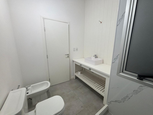 Casa A Estrenar En La Barra. 3 Dormitorios Y 2 Baños. 1000 M2 De Terreno