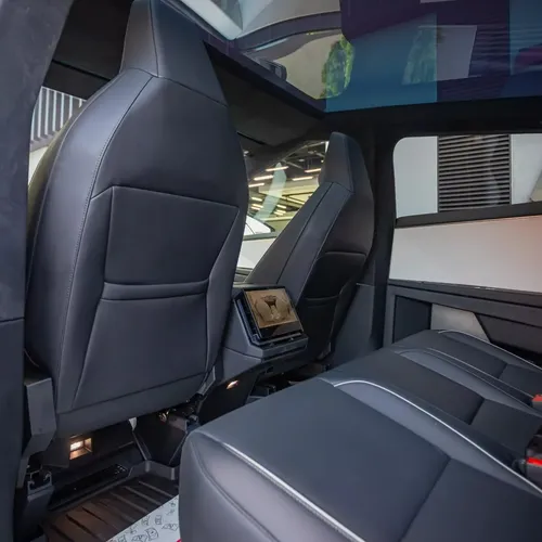 Tesla Cybertruck Foundation Series 2025