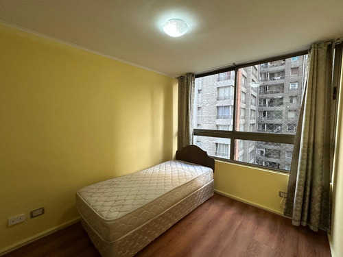 Cómodo Depto. 1d/1b, 30m2, San Isidro / Curicó, Santiago