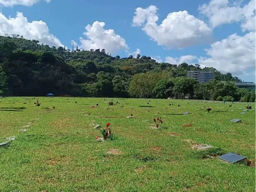 Parcela Cementerio Del Este