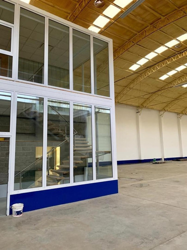 Imagen 8 de 30 de Alquilo Galpón 1800 M2 300 M2 Ofi Y Playa 500 M2 Neuquen