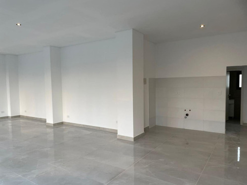 Local De 70m2 A Estrenar En San Bernardo Venta - A Metros De La Calle J.c Chiozza Y 150 Del Mar.-